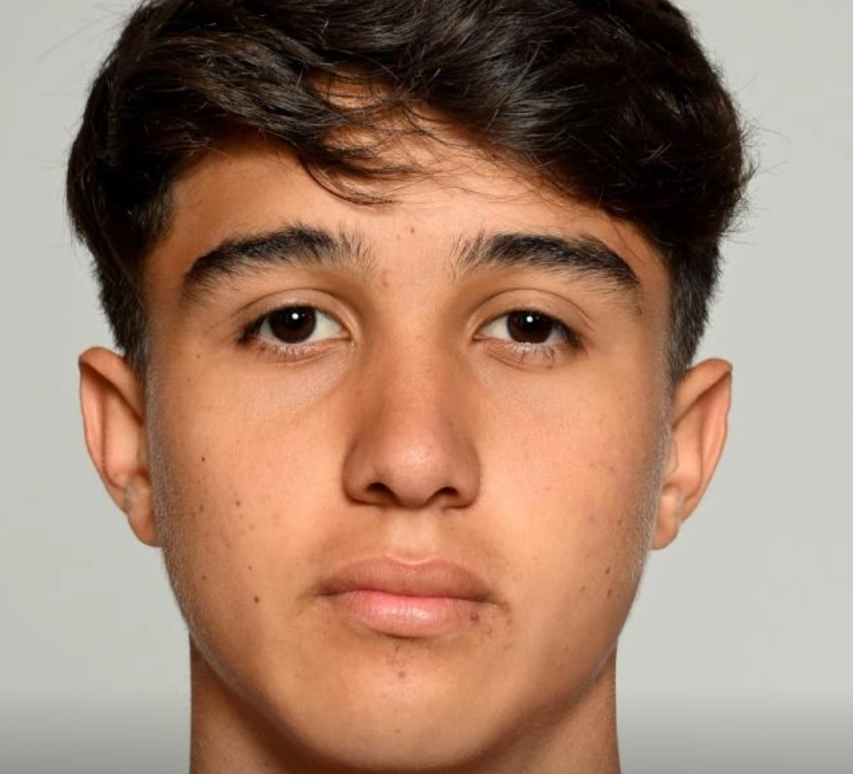 Samuel Martinez Signs!